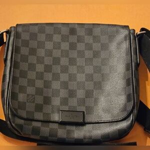 Louis Vuitton District PM Damier Graphite Messenger Bag